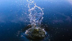 Suyun Evrendeki Yolculuğu: Su Nasıl Oluştu?