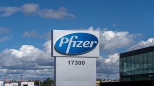 Pfizer Reports Strong Fourth-Quarter Earnings Amid Industry Shifts