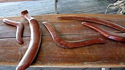 Bumerangla Öldürülen Antik Aborijin