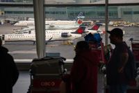Air Canada resumes flying, Carney drops some retaliatory tariffs and Cenovus Energy set to buy MEG Energy: Must-read business and investing stories
