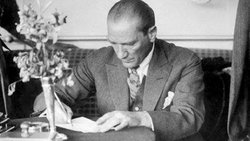 ATATÜRK VE BAŞARILARI HAKKINDA BİRKAÇ SÖZ