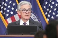 Auf Kollisionskurs mit Trump: Fed tastet Leitzins nicht an