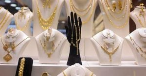 Gold Surges To Record High Amid Fed Uncertainty
