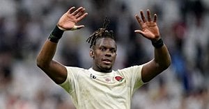 Maro Itoje Returns To England Bench Amid Family Tragedy