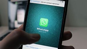 WhatsApp Experiences Global Outage Disrupting User Communications