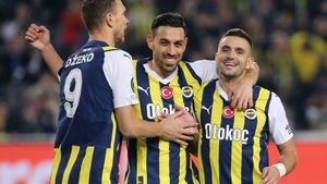 Fenerbahçe Dominates Gaziantep FK With 3-0 Victory