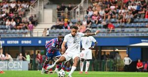 Châteauroux And Dijon Battle To Thrilling 3-3 Draw