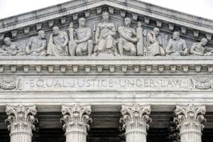 Supreme Court Clears Way For Mass Venezuelan Deportations