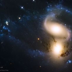  Colliding Galaxies in Stephan's Quintet 