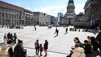 Gendarmenmarkt Berlin: Zu viel Beton? Bausenator weist massive Kritik zurück