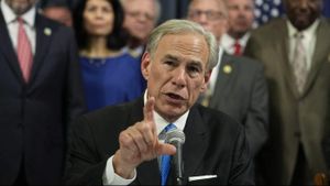 Texas Governor Bans Chinese AI Apps From State Devices