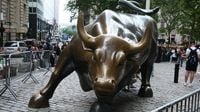 5 of Top 10 Most Valued Firms Add Rs 60,675 Cr as Market Recovers From Trump Tariff Fears; SBI, RIL Top Gainer