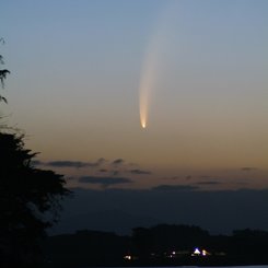 Güneyin Kuyruklu Yıldızı