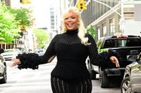 Lizzo Says These 3 Meals Helped Her Surpass Her Weight Loss Goal