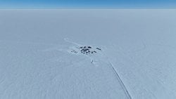 Antarktika’nın Buz Çekirdekleri: Geçmişten Geleceğe İklim Bilimi İçin Kritik Keşifler.