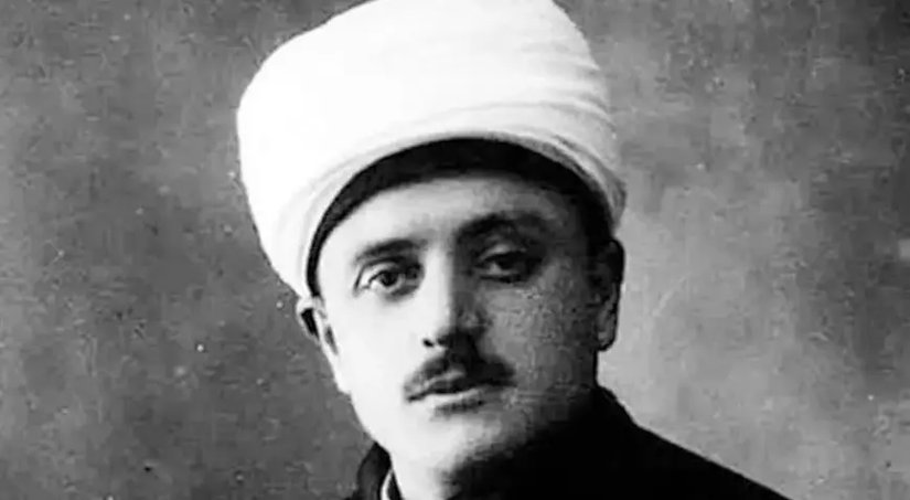 (Hafız Sadettin Kaynak cübbe sarık ile...)