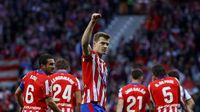 Un póker histórico de Sorloth certifica el puesto de Champions para el Atlético
