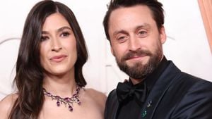 Kieran Culkin Jokes About Kids During Oscar Win