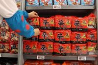 Xuất khẩu mì ăn liền của Hàn Quốc tăng 22% trong năm 2025