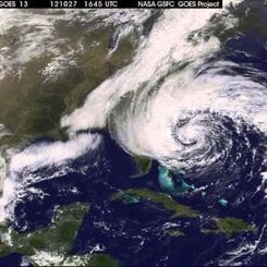 Süperfırtına Sandy: Oluşumdan Karaya Ulaşmaya