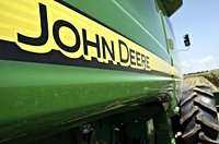 John Deere Undermined by Tariffs and Struggling Farmers