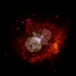 Eta Carinae ve Homunculus Bulutsusu