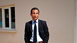 Akrabamdan Vazgeçerim Partimden Vazgeçmem.