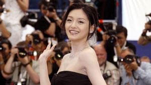 Beloved Actress Barbie Hsu Dies At 48