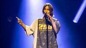 Anouk Denies Refusing Eurovision Audition Claims