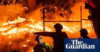 Wildfires in California and Oregon destroy homes and prompt thousands of evacuations
