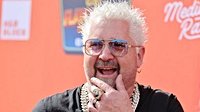 New Guy Fieri restaurant opens at Phoenix Sky Harbor. Here's what's on the menu