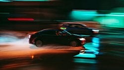 Hız, Neden İnsana Haz Verir? Bazı İnsanlar İçin Hız Sınırına Uymak Neden Bu Kadar Zor?