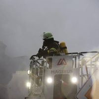 Schrottplatzbrand in Essen: Rauchwolke zieht zu uns