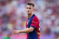 رغم الفوز على أتلتيكو.. برشلونة يتلقى ضربة قوية بإصابة نجم الفريق
