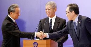 Japan, China, South Korea Meet On Security And Economic Cooperation