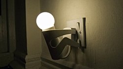 Karanlıkta mı uyursun gece lambasıyla mı?