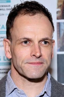 Jonny Lee Miller