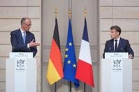 Macron annonce, aux côtés du nouveau chancelier allemand Merz, un « conseil de défense et de sécurité franco-allemand »