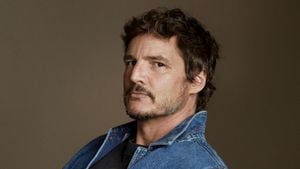 Pedro Pascal Shines As Internet Daddy And Film Star