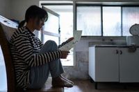 알뜰폰 요금, 휴대폰 소액결제도 채무조정 가능해진다