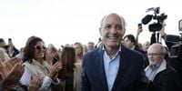 Camps le crea otro problema a Feijóo al presentarse como alternativa a Mazón