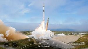 SpaceX Launches New Starlink Satellites Amid Polaris Dawn Mission