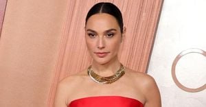 Gal Gadot Shares Health Scare Story, Urges Advocacy For Pregnant Women