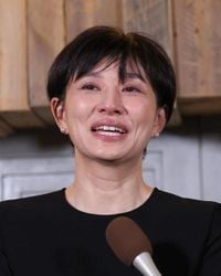 菊川怜　小倉智昭さんお別れ会で号泣「すごい遺影がいい笑顔で、この日がきちゃったんだなとショックで」（デイリースポーツ） - Yahoo!ニュース