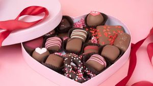 Sweeten Your Love This Chocolate Day 2025