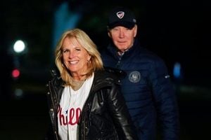 Bidens Cheer Phillies As Dodgers Take NLDS Game 2