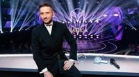 Кого раскрыли в спецвыпуске шоу «Маска» в честь Лазарева: его бывшая, Бузова и любимая