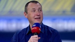 Tragic Death Of Donna Mardle Leaves Wayne Mardle Absent