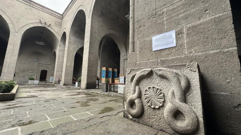 Dârrüşifâ'nın içinden bir görüntü