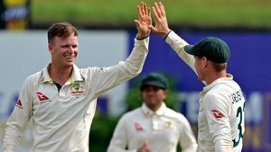 Australia Thrashes Sri Lanka To Win Test Series Opener